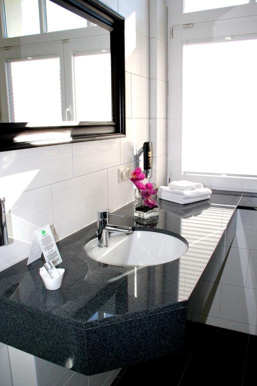 Spielzeughotel Sonneberg Habitación foto